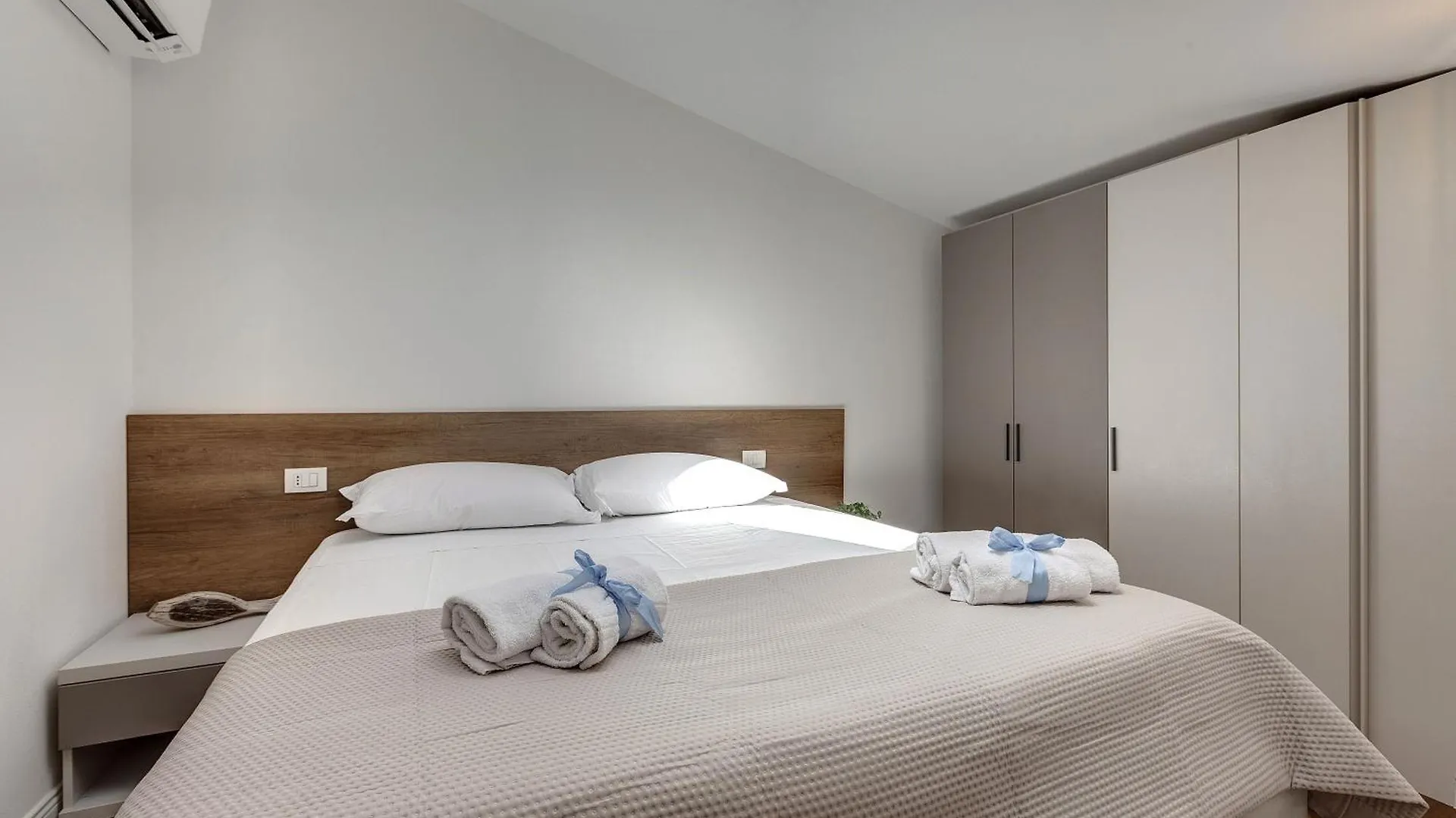 Bonnie - Clyde - Marvin Apartments By Mamo Firenze 0*,  Italia