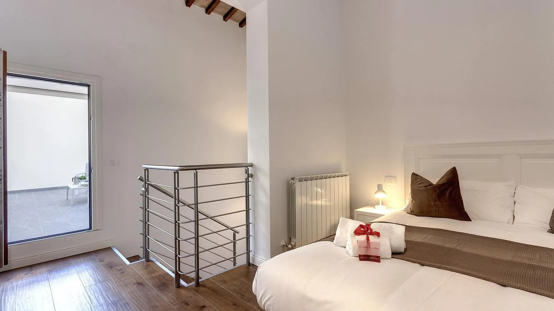Bonnie - Clyde - Marvin Apartments By Mamo Firenze Italia